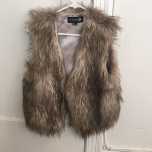 Fur vest